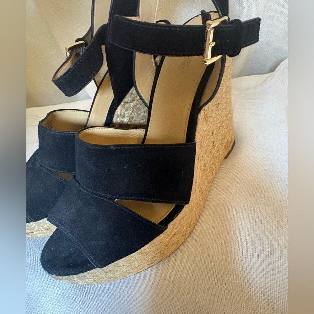 Michael Kors Black Suede Espadrille Wedge Sandals 9M Resort Luxury Resort-wear - Picture 14 of 15